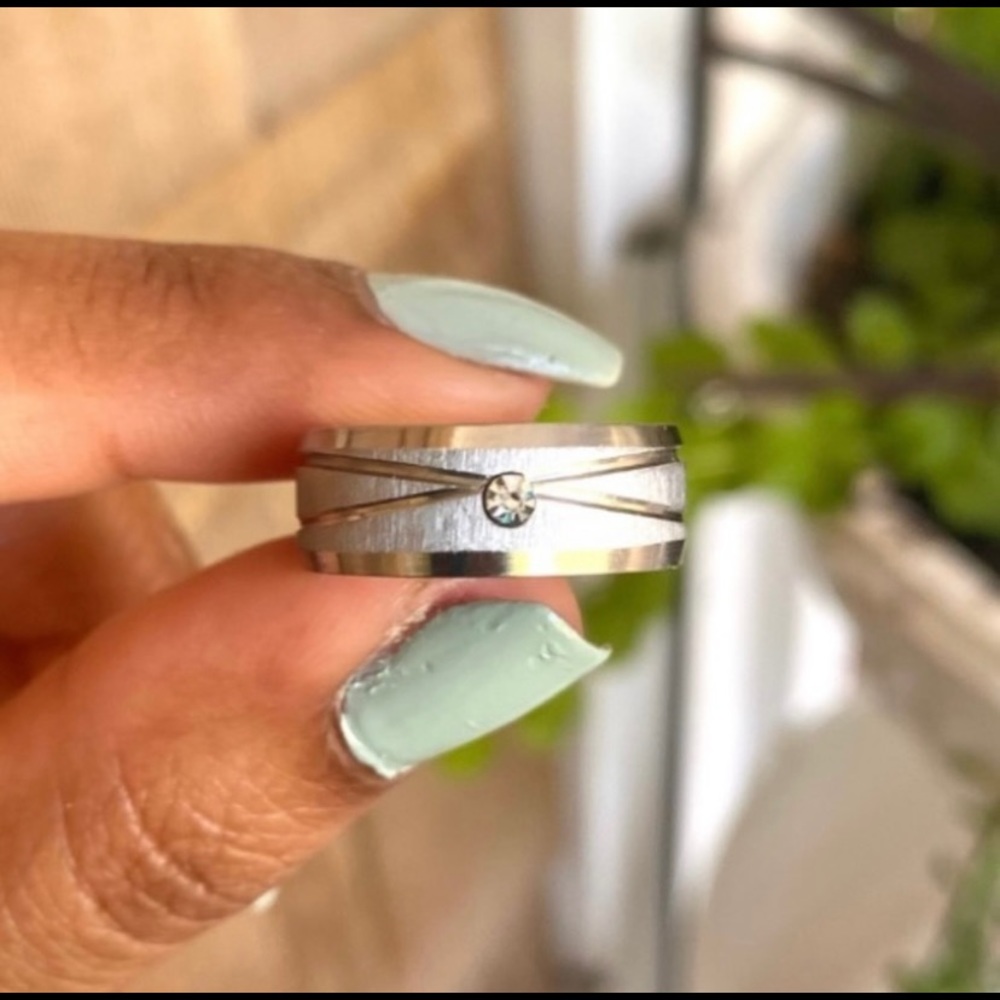 Silver ring - Picture 5 of 7